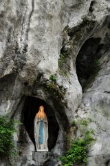2011 Lourdes Pilgrimage - Favorites (26/38)